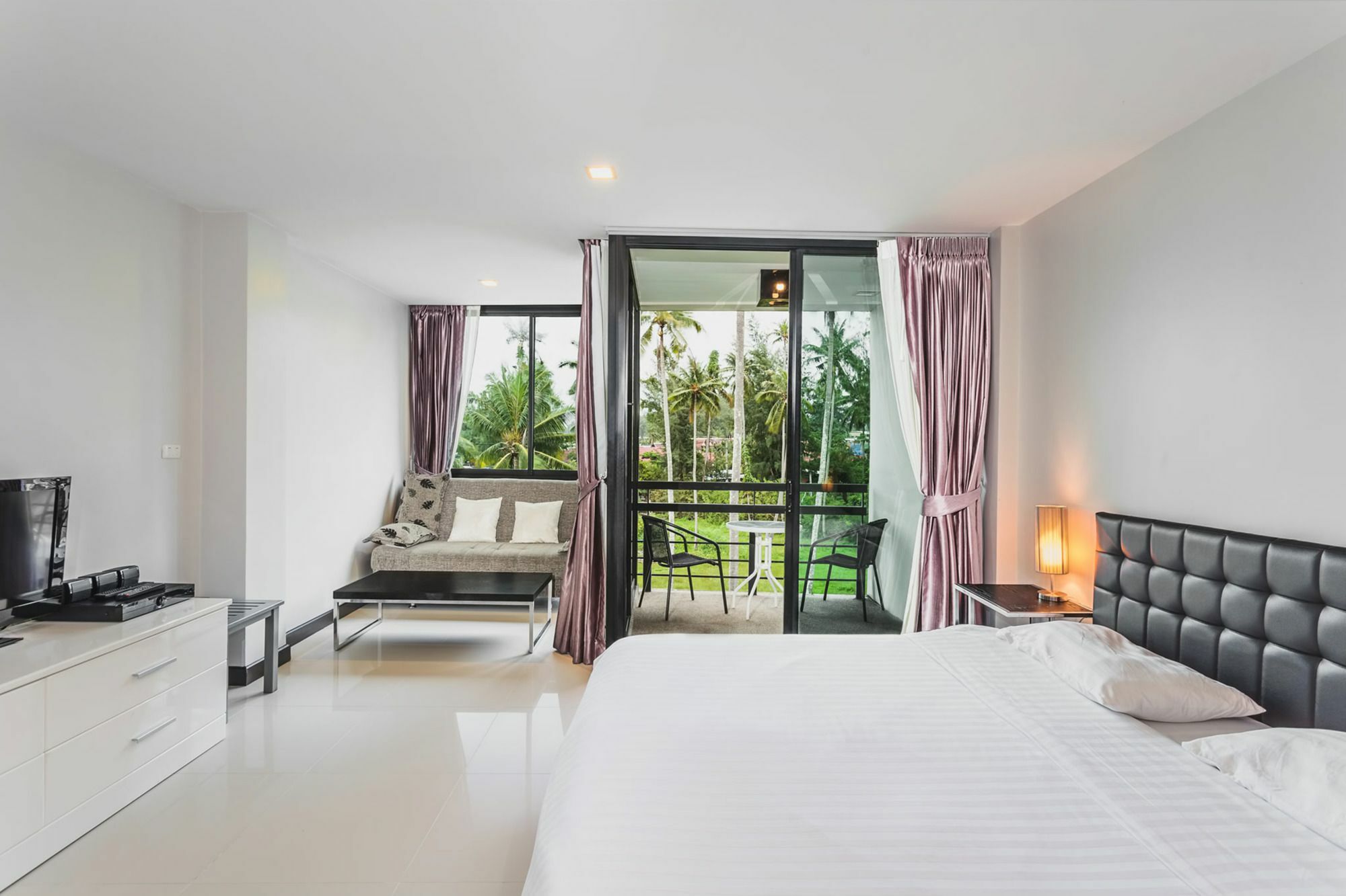 Condo In Bangtao In Kris Condo 402 Phuket Exterior foto