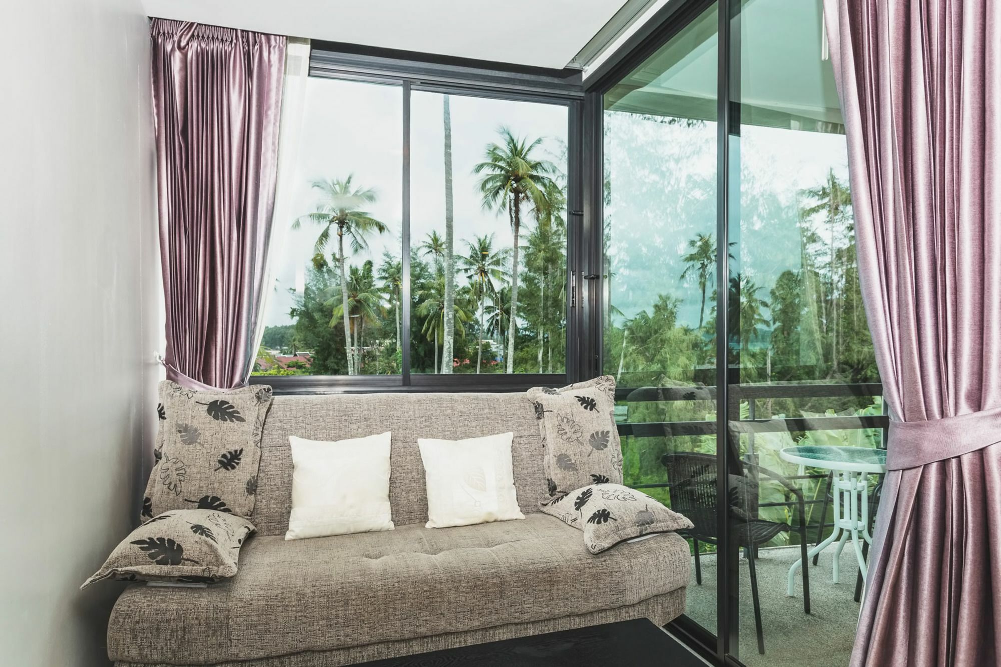 Condo In Bangtao In Kris Condo 402 Phuket Exterior foto