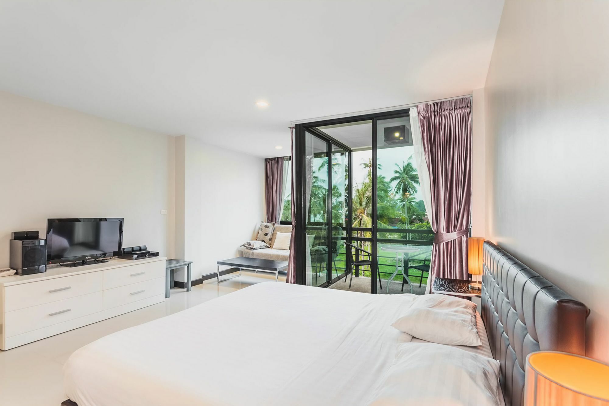 Condo In Bangtao In Kris Condo 402 Phuket Exterior foto