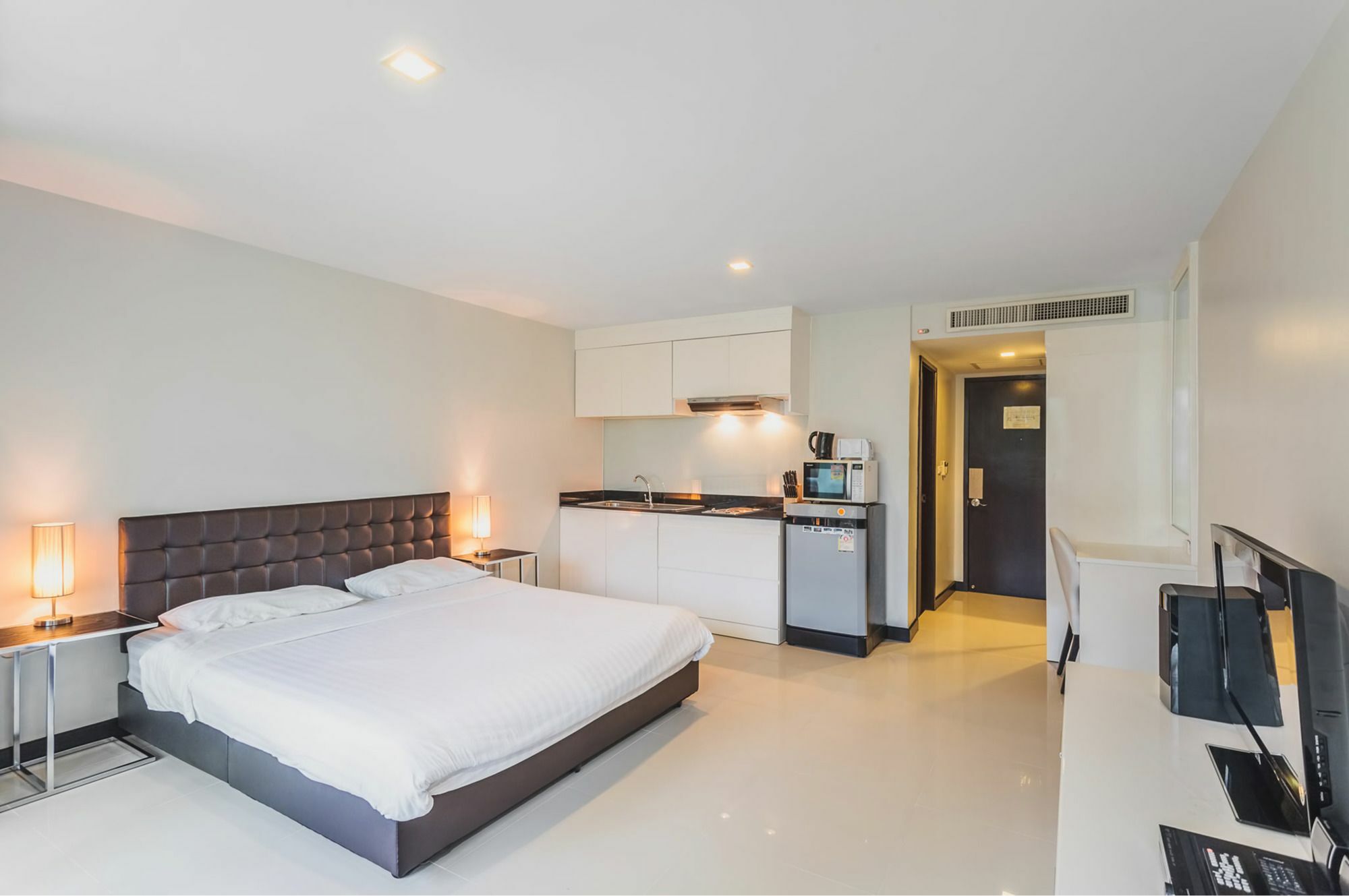 Condo In Bangtao In Kris Condo 402 Phuket Exterior foto